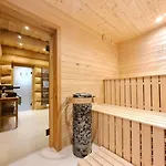 Holiday home Falkenblick Hochrindl