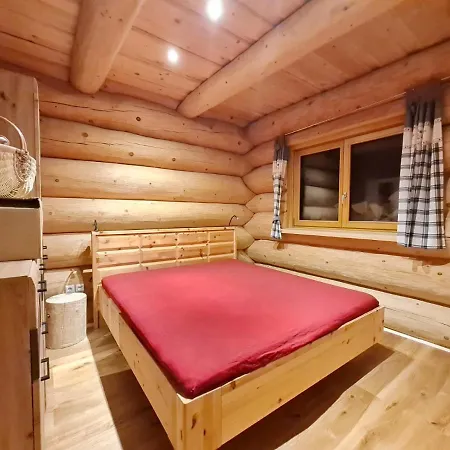 Falkenblick Holiday home *