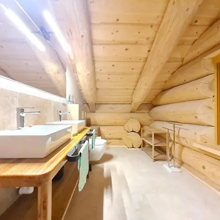Falkenblick Holiday home Hochrindl