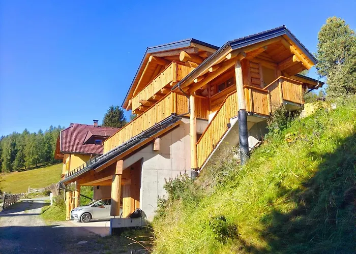 Falkenblick Holiday home Hochrindl