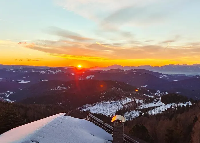 Falkenblick בית נופש *